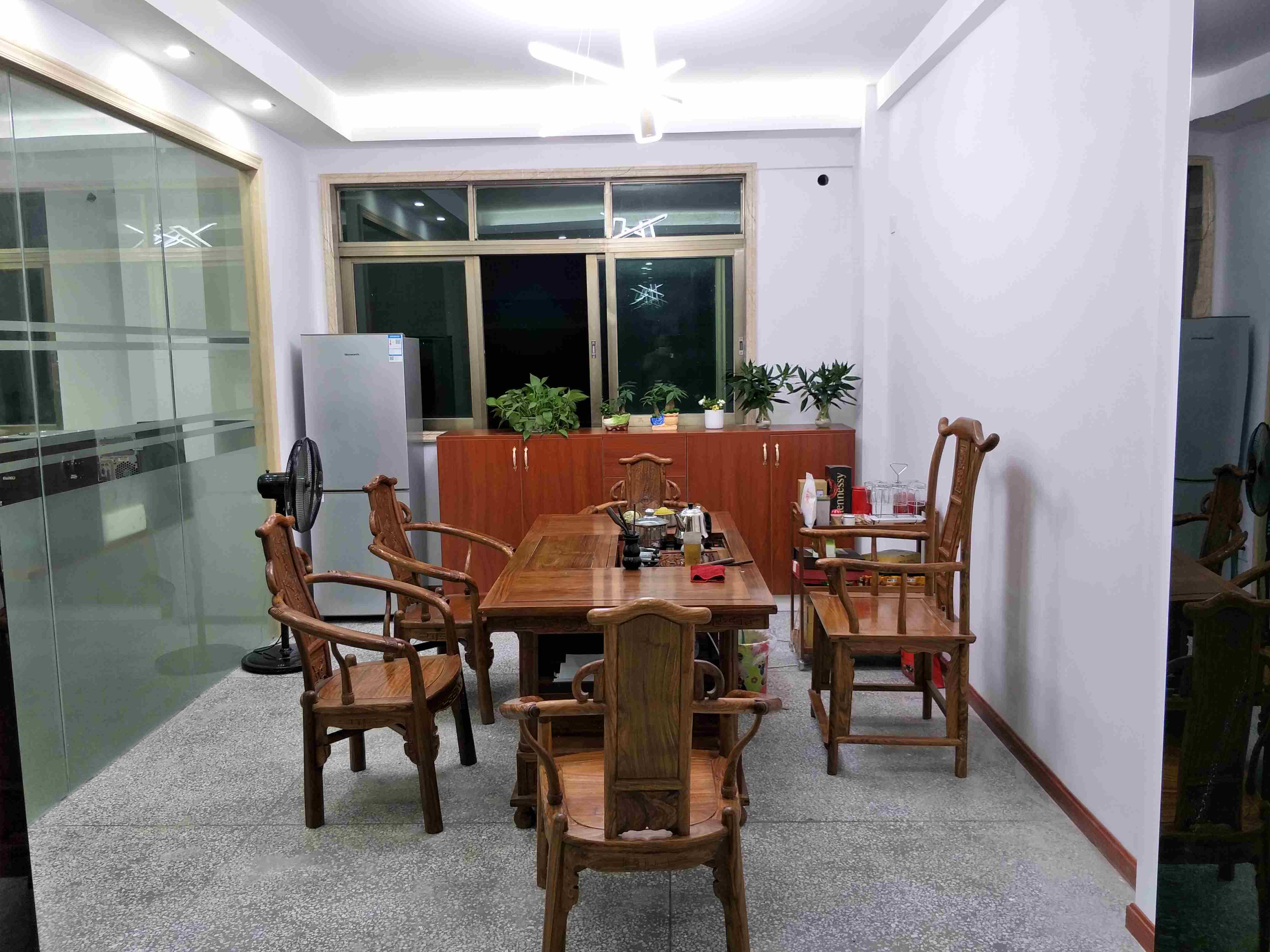 名樓設(shè)計(jì)裝飾有限公司